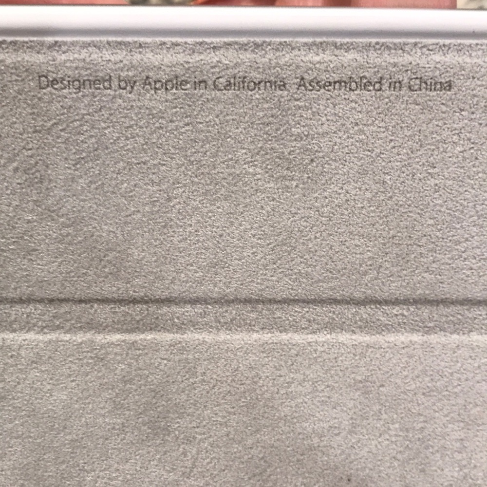 iPad 2 Smart Cover Light Grey Case Tablet Apple - Picture 6 of 8